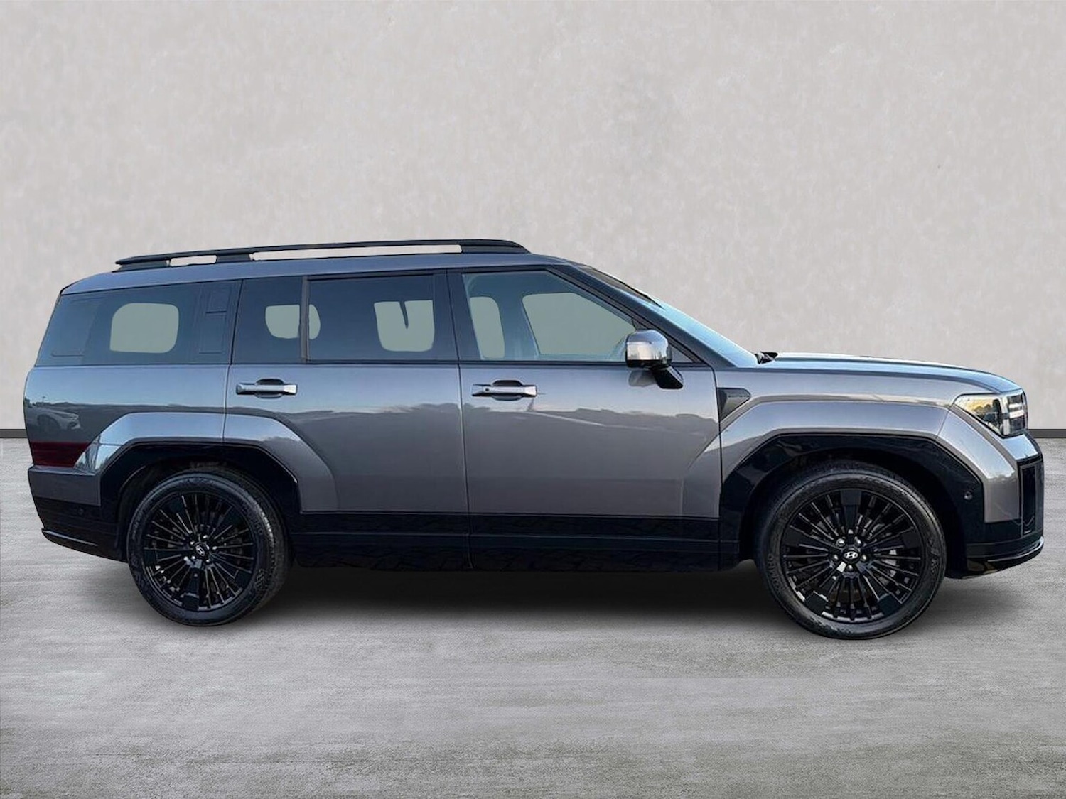 Used Hyundai Santa Fe 2024 for sale - 76905008: Photo 3