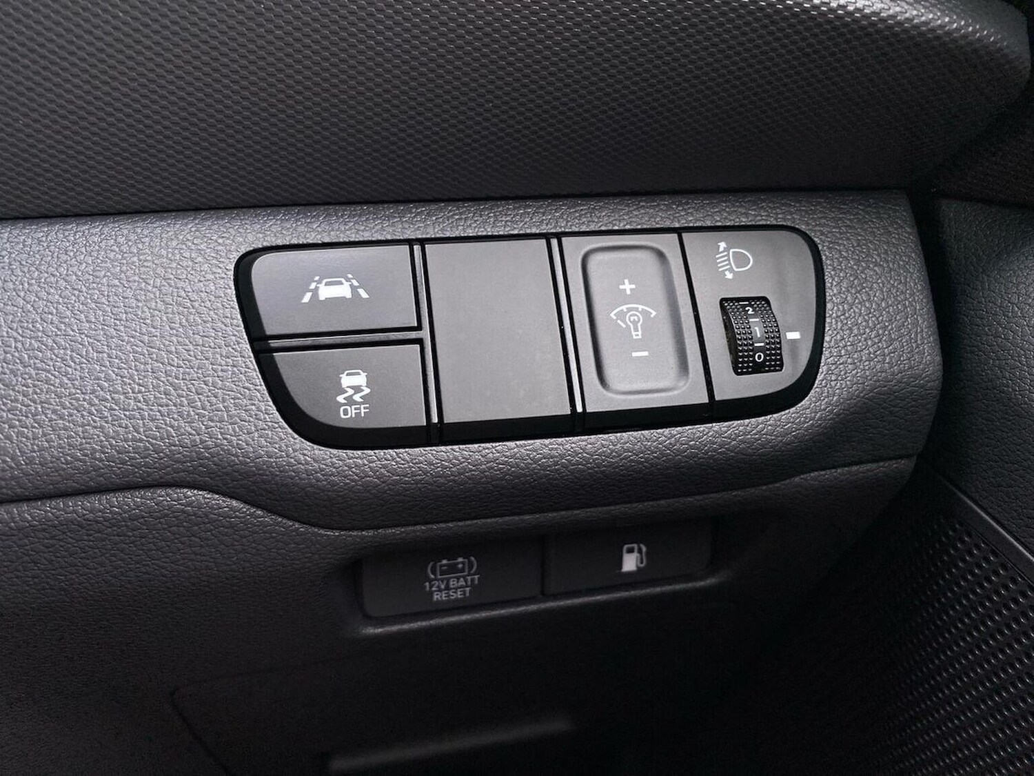 Used Hyundai IONIQ 2022 for sale - 76091069: Photo 22