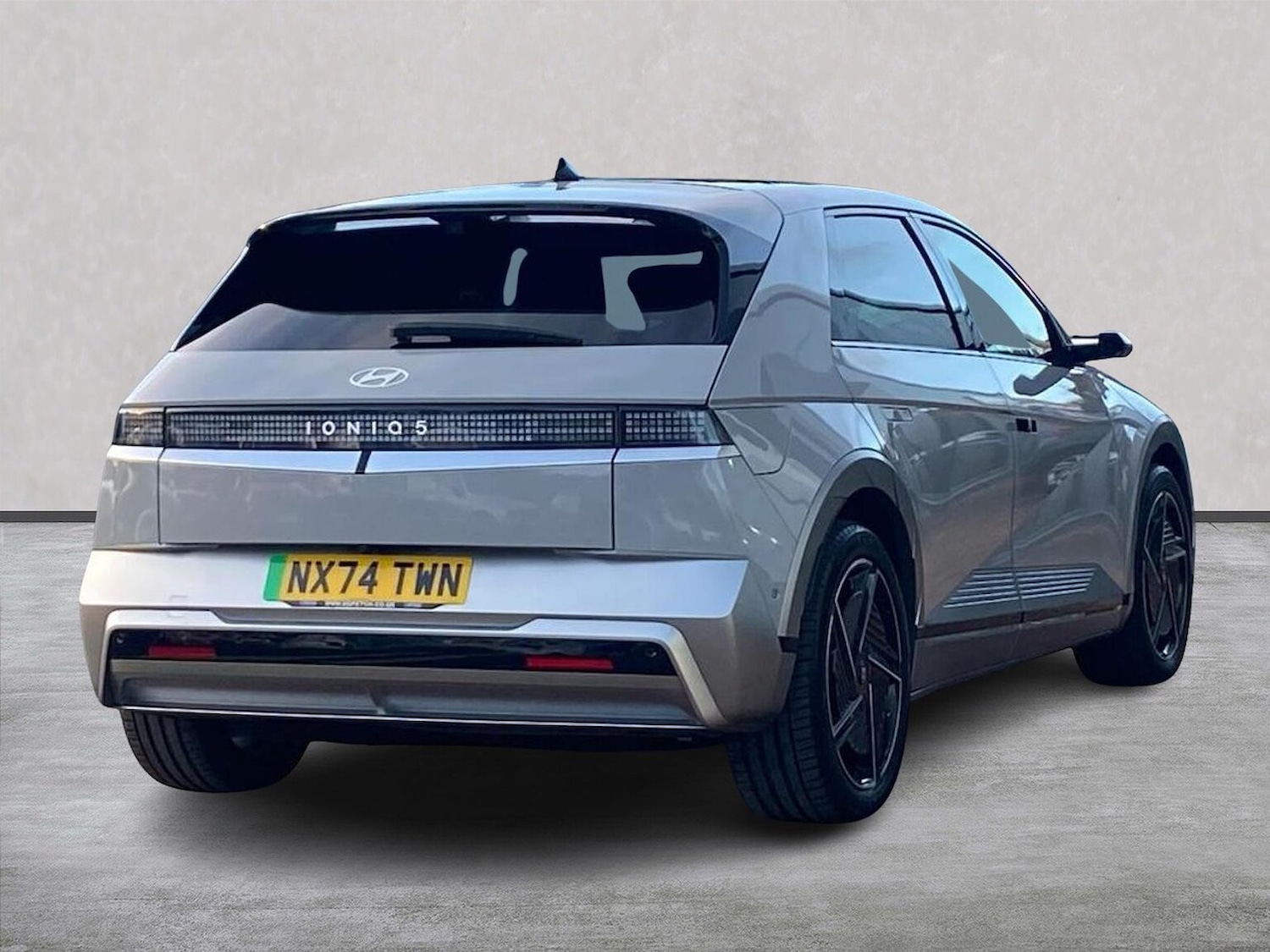 Used Hyundai IONIQ 5 2024 for sale - 77522147: Photo 18