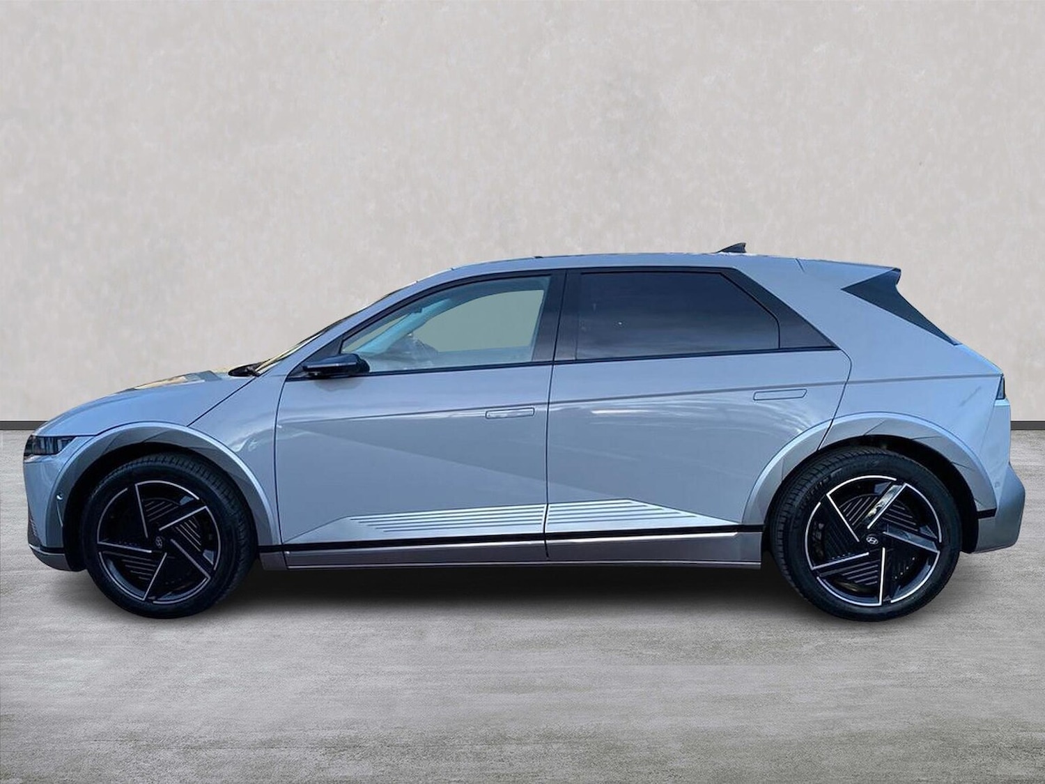 Used Hyundai IONIQ 5 2024 for sale - 77522147: Photo 19