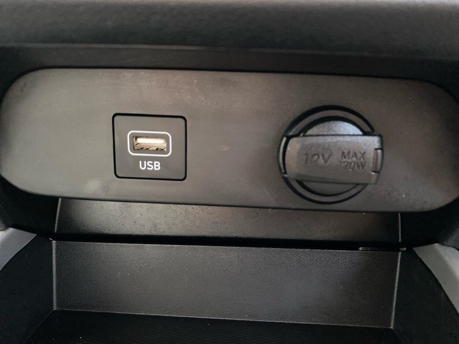 Used Hyundai i10 2022 for sale - 76412458: Photo 24