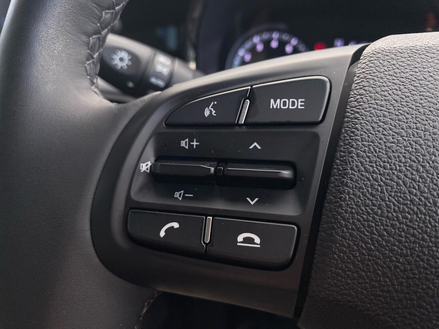 Used Hyundai i10 2022 for sale - 76412458: Photo 26