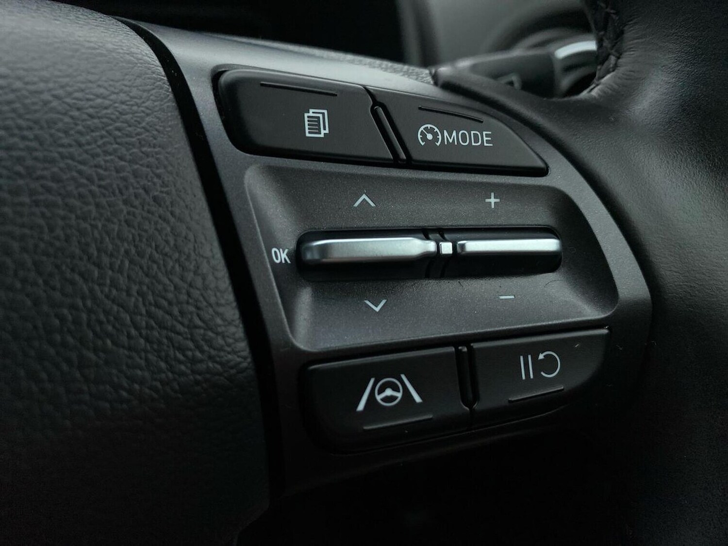 Used Hyundai KONA 2022 for sale - 76365053: Photo 26