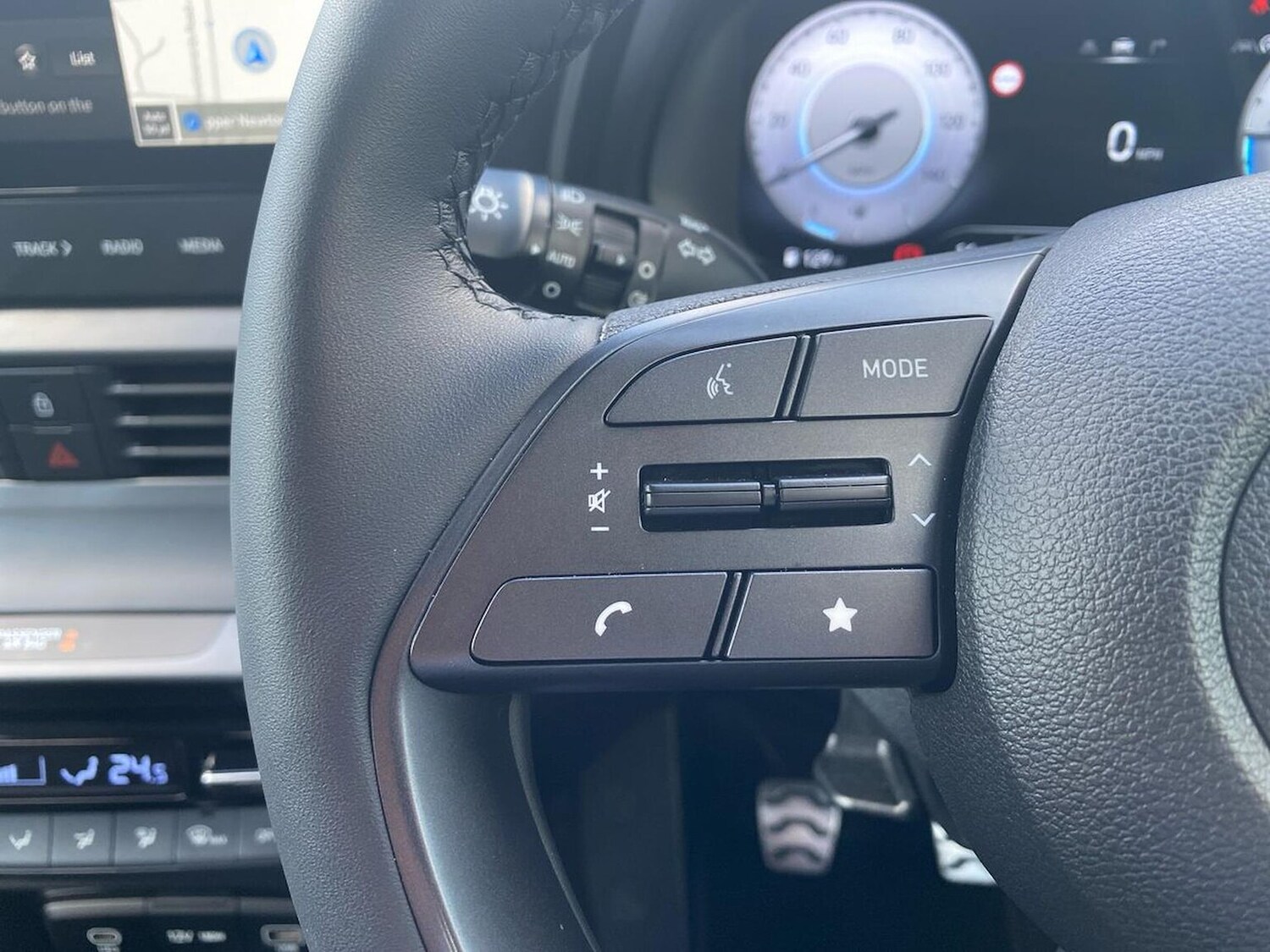 Used Hyundai BAYON 2025 for sale - 76387204: Photo 27