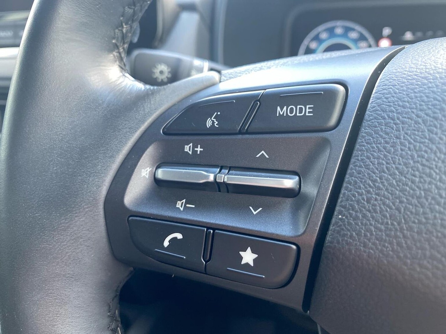 Used Hyundai KONA 2022 for sale - 76225001: Photo 27