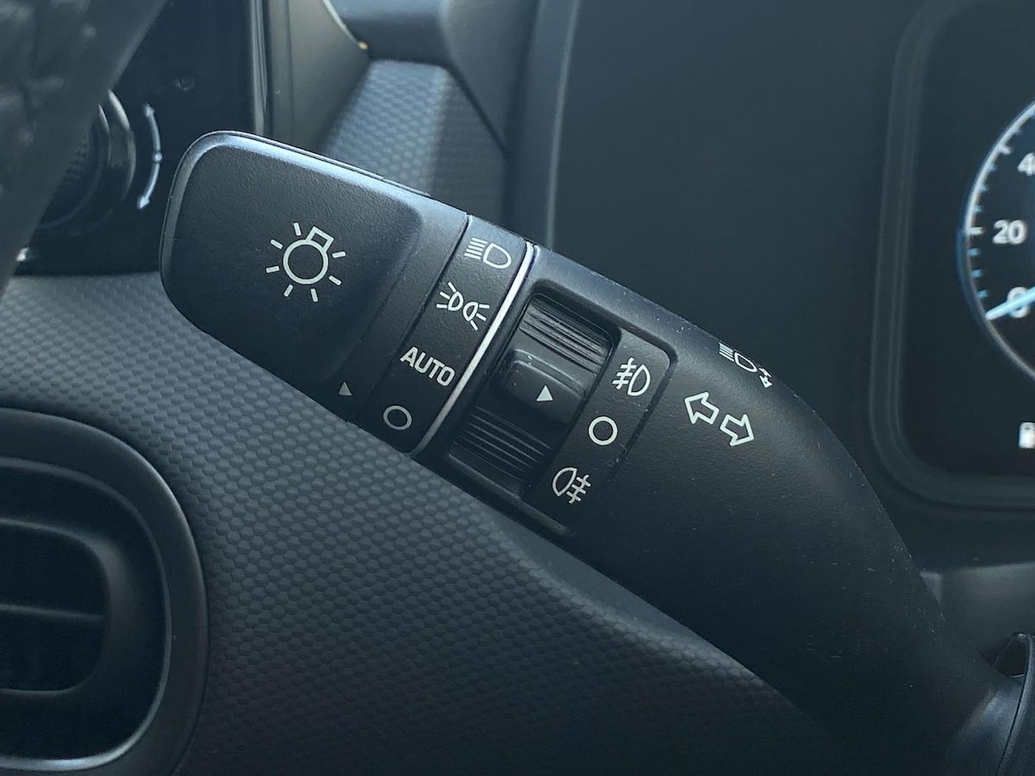 Used Hyundai KONA 2022 for sale - 76225001: Photo 29