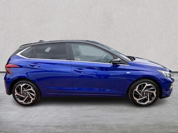 Used Hyundai i20 2023 for sale - 75498307: Photo