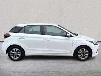 Used Hyundai i20 2020 for sale - 78415038: Photo