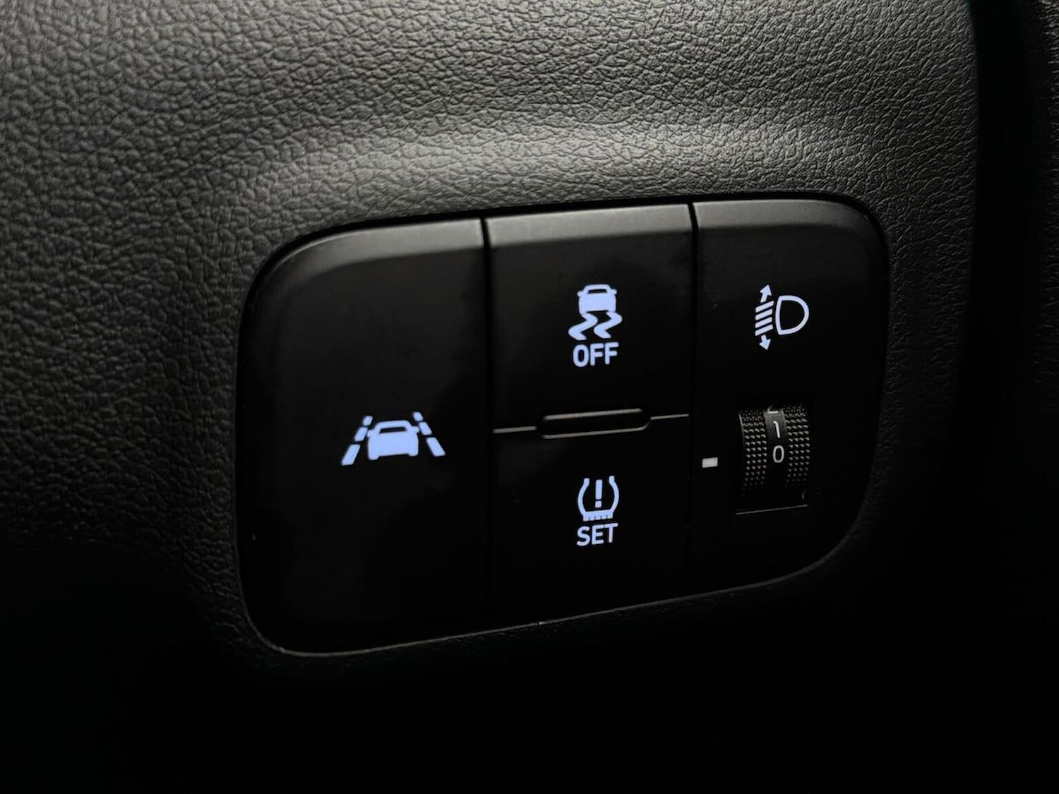 Used Hyundai i10 2022 for sale - 77707406: Photo 22