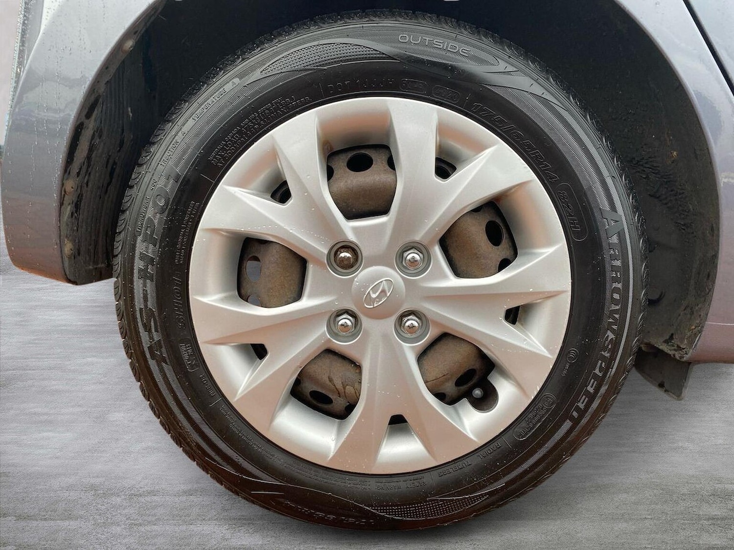 Used Hyundai i10 2016 for sale - 76437255: Photo 6