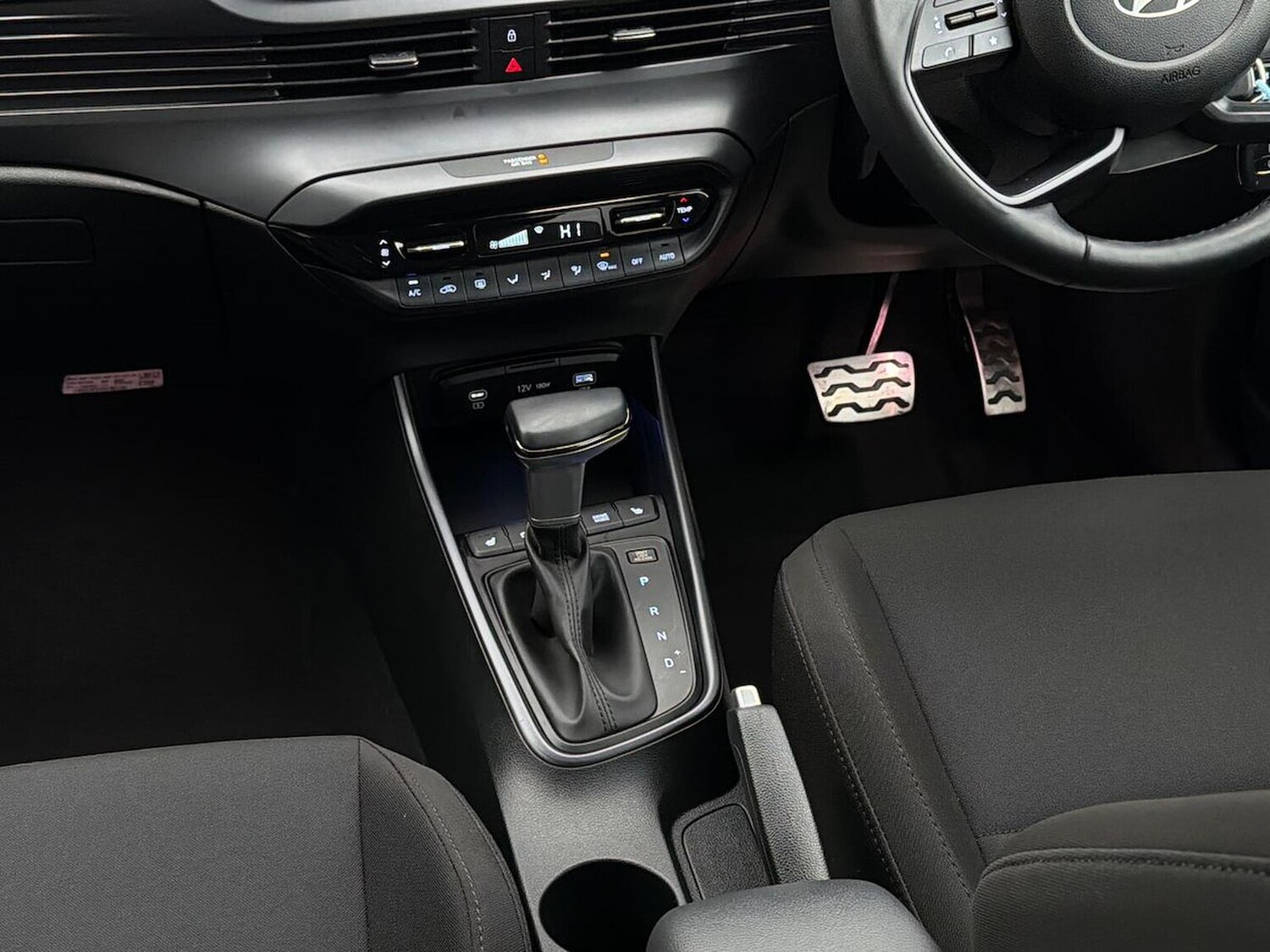 Used Hyundai BAYON 2025 for sale - 77001884: Photo 13