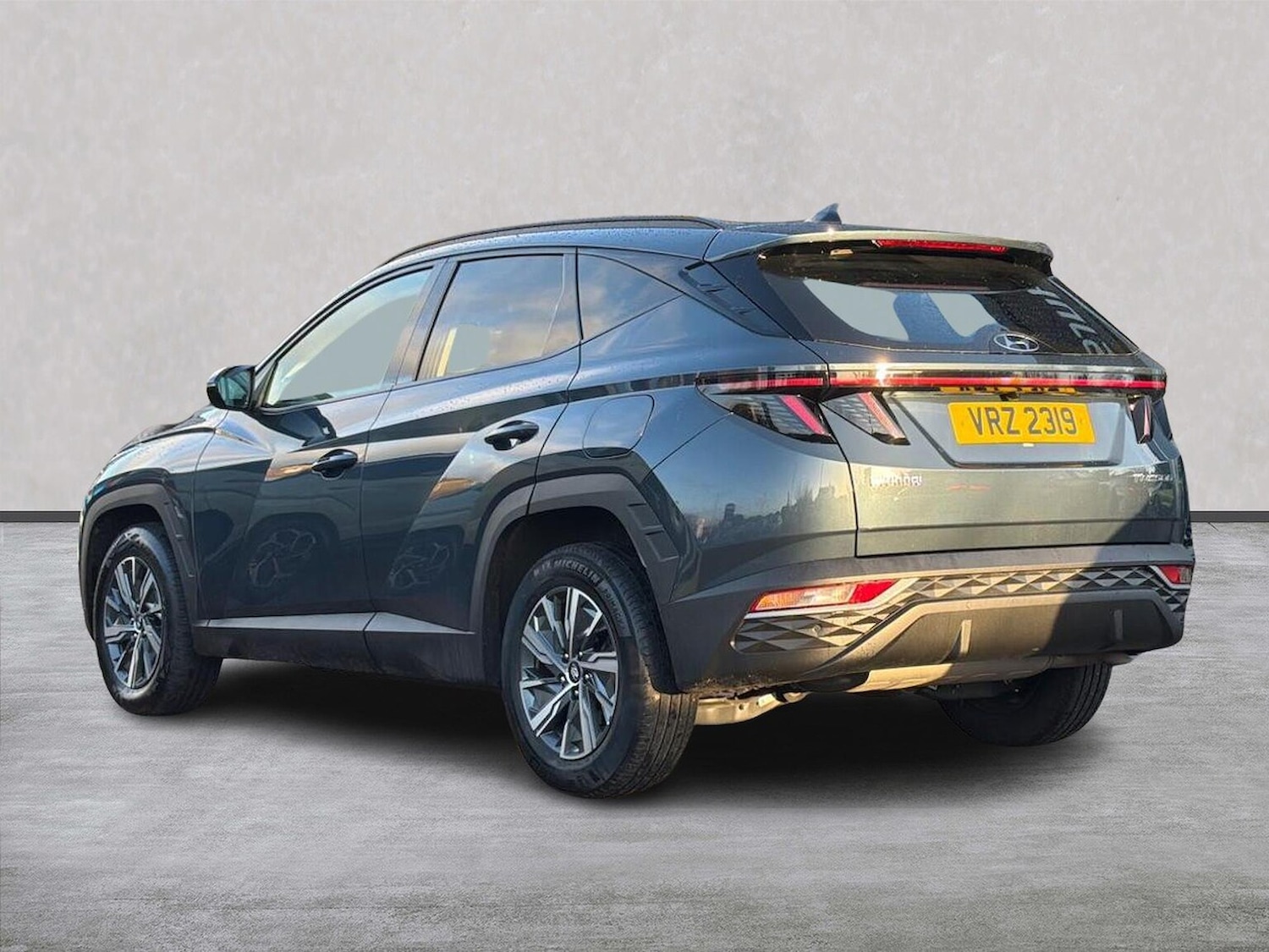 Used Hyundai TUCSON 2023 for sale - 77001882: Photo 2