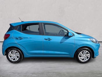 Used Hyundai i10 2023 for sale - 79594222: Photo