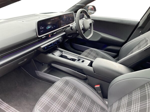 Used Hyundai IONIQ 6 2024 for sale - 75497569: Photo 7