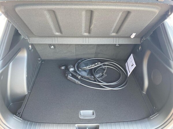 Used Hyundai KONA 2025 for sale - 76219177: Photo 17