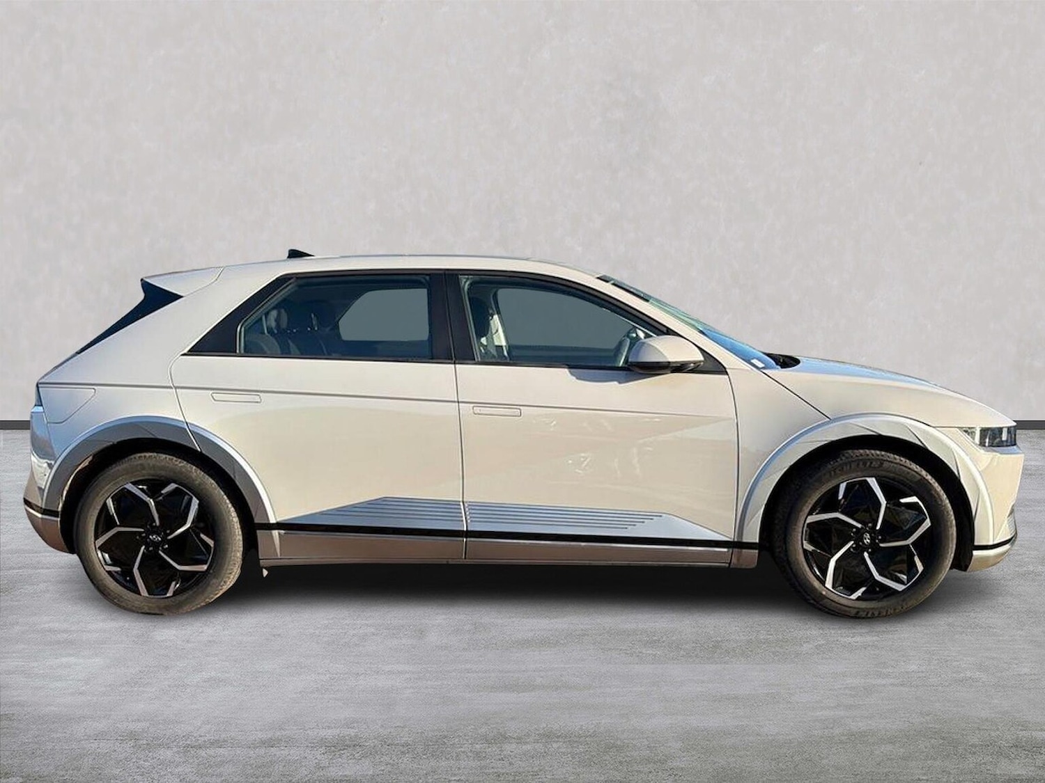 Used Hyundai IONIQ 5 2022 for sale - 77069974: Photo 3