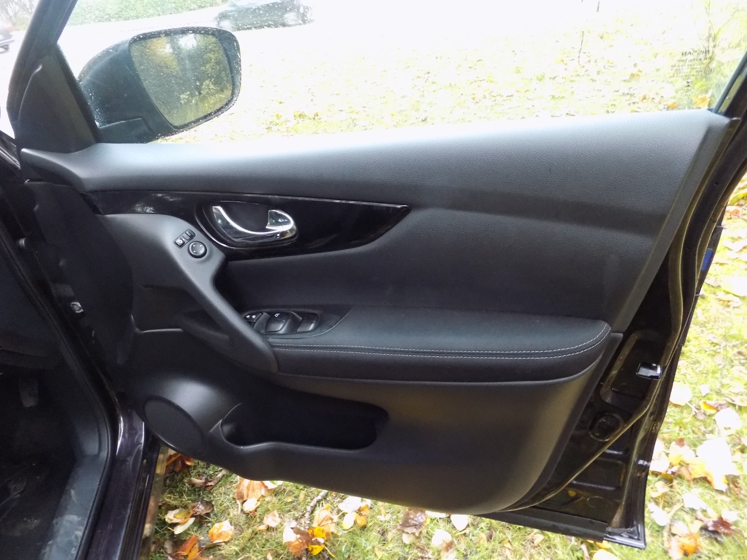 Used Nissan Qashqai 2017 for sale - 76329790: Photo 17