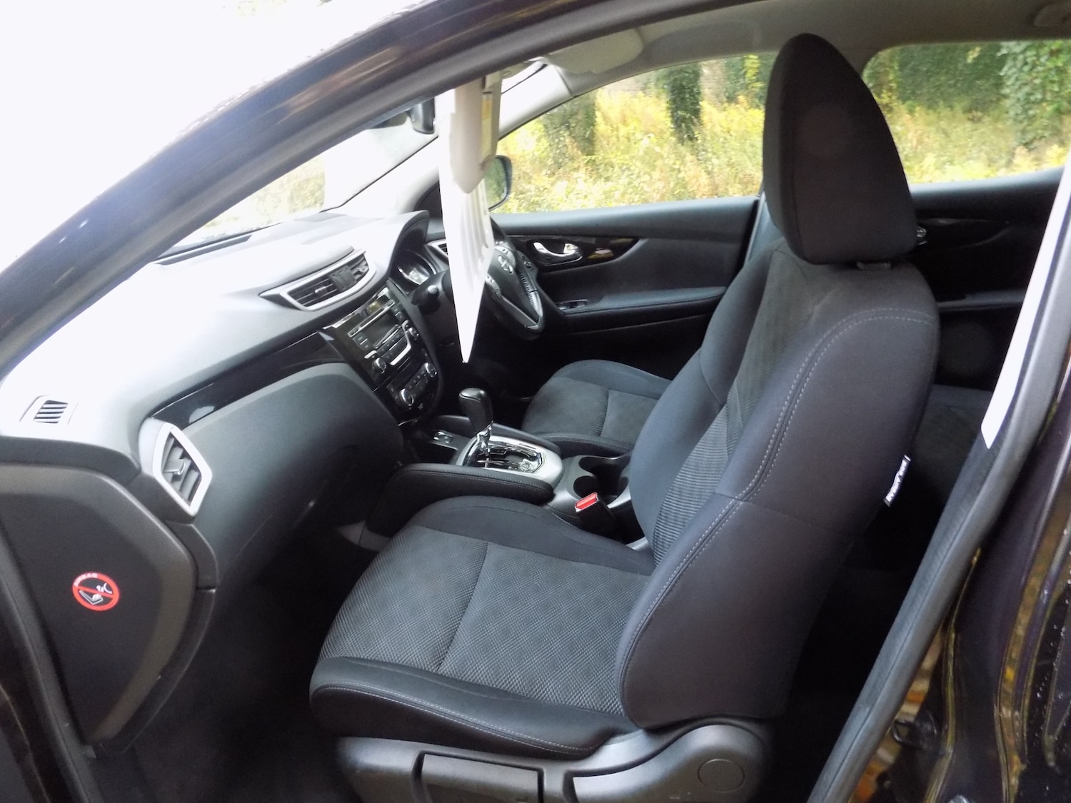 Used Nissan Qashqai 2017 for sale - 76329790: Photo 21