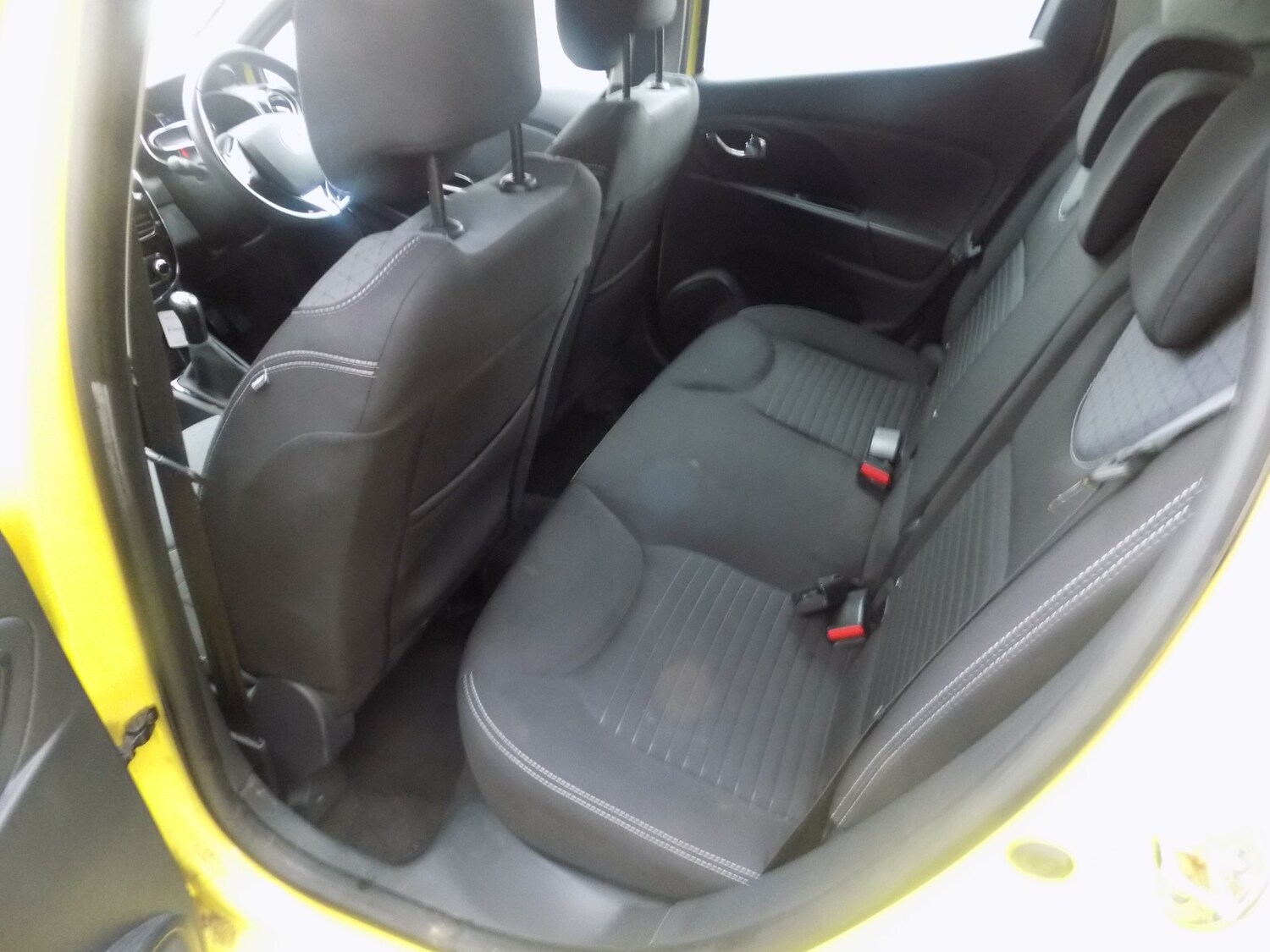 Used Renault Clio 2013 for sale - 77650330: Photo 24