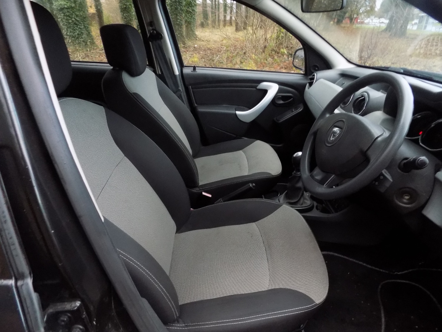 Used Dacia Duster 2015 for sale - 76777106: Photo 16