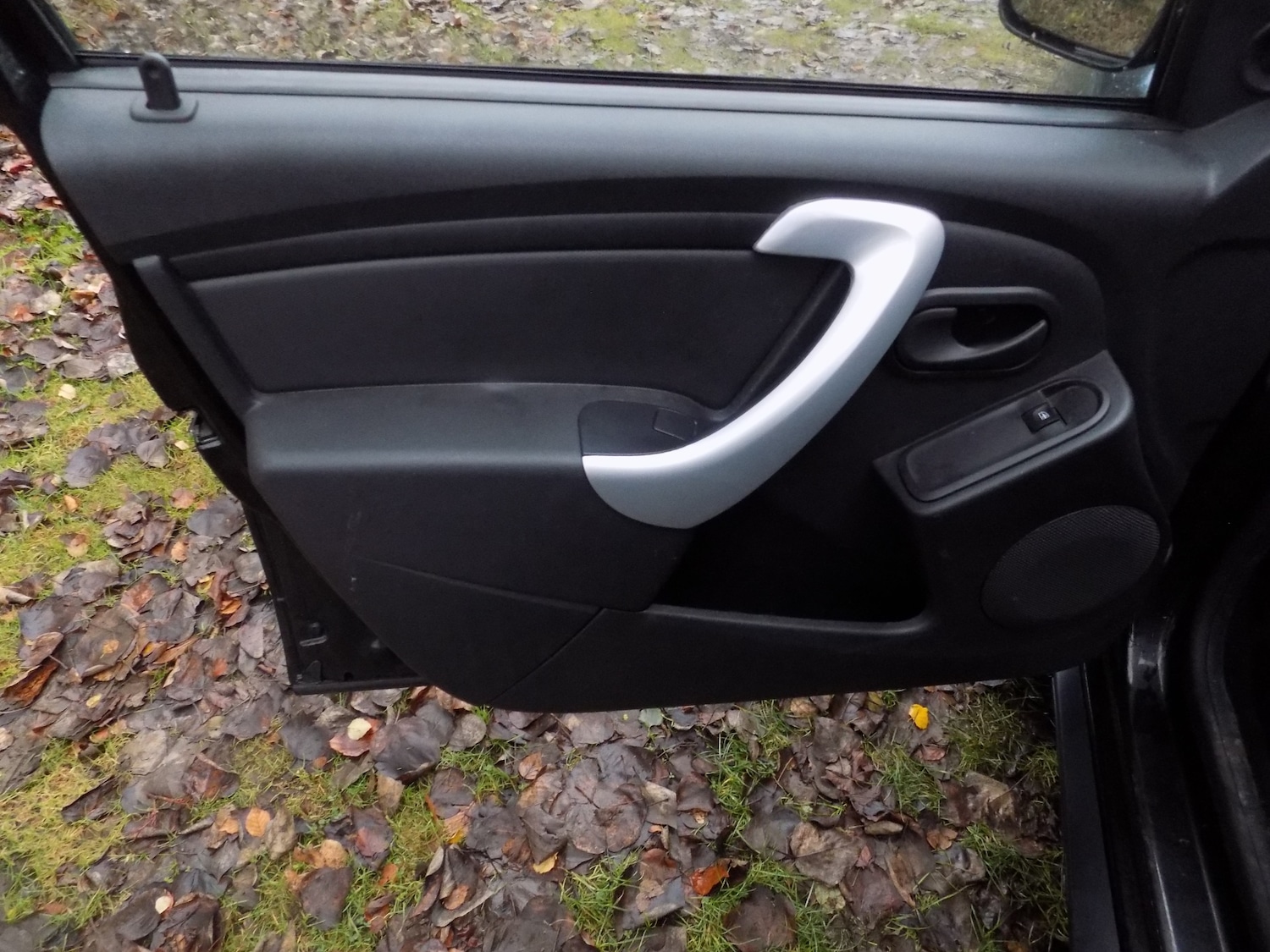 Used Dacia Duster 2015 for sale - 76777106: Photo 24