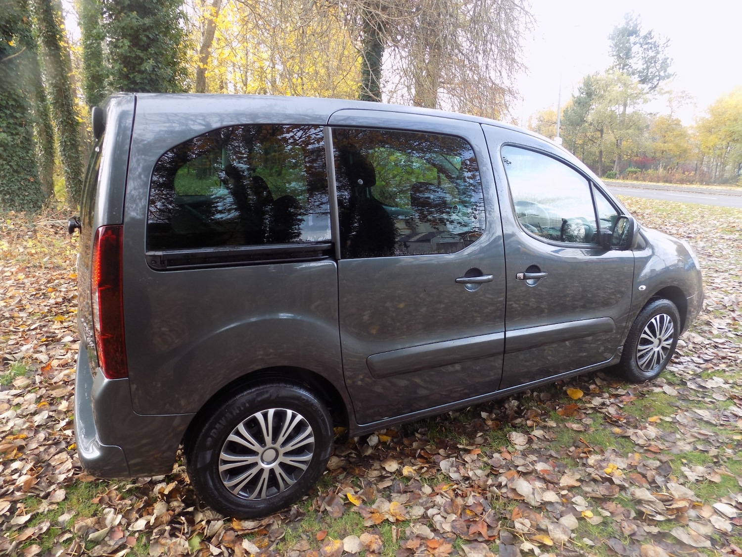 Used Peugeot Partner Tepee 2018 for sale - 76464020: Photo 12