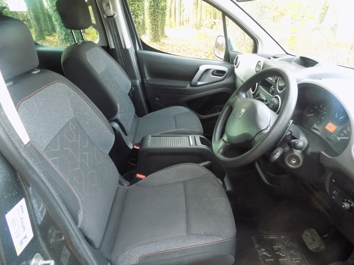 Used Peugeot Partner Tepee 2018 for sale - 76464020: Photo 16