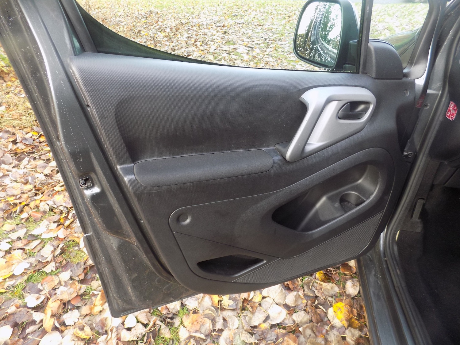 Used Peugeot Partner Tepee 2018 for sale - 76464020: Photo 22