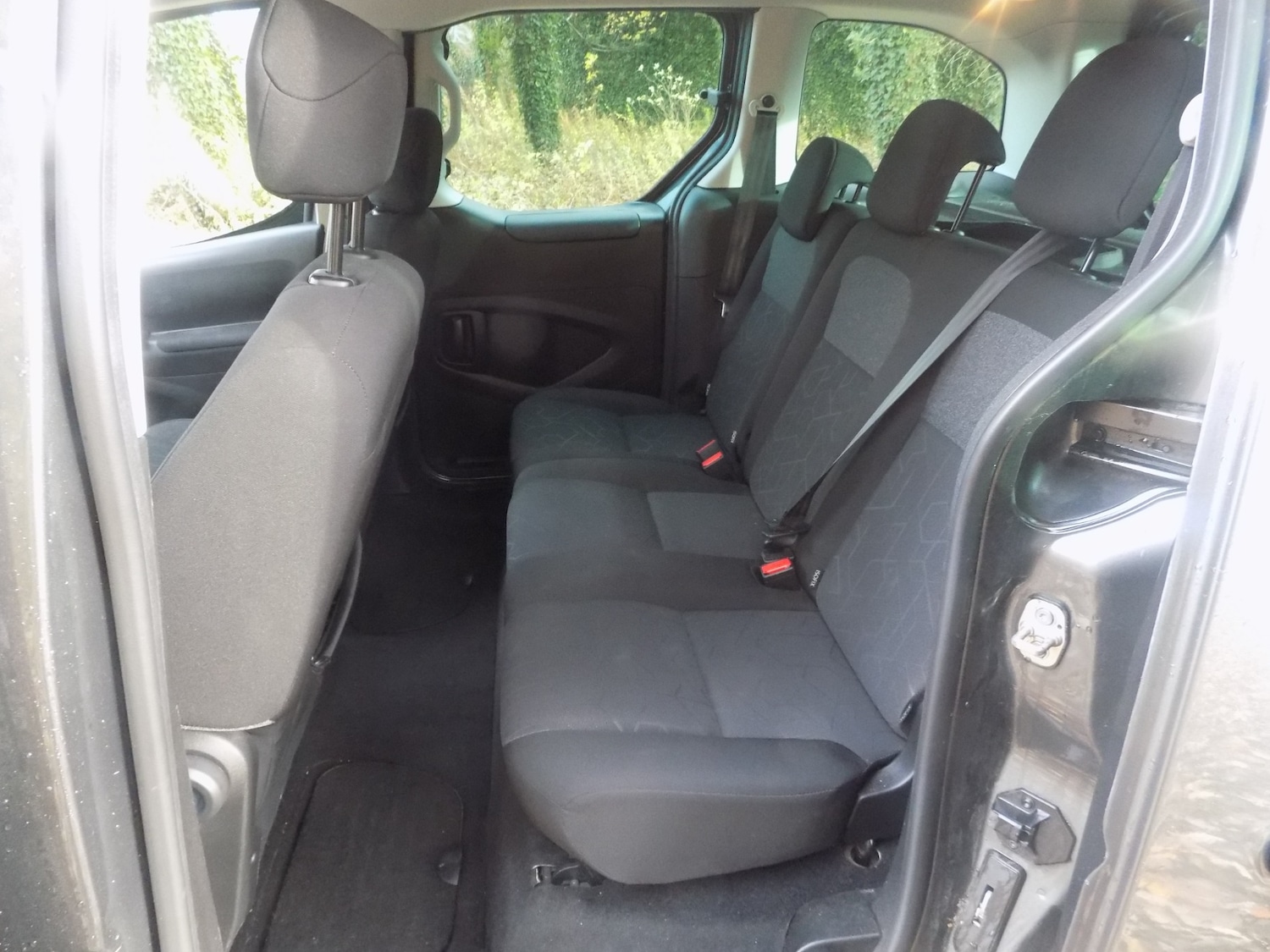 Used Peugeot Partner Tepee 2018 for sale - 76464020: Photo 23