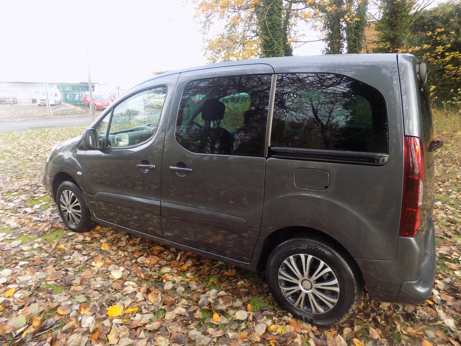 Used Peugeot Partner Tepee 2018 for sale - 76464020: Photo 8