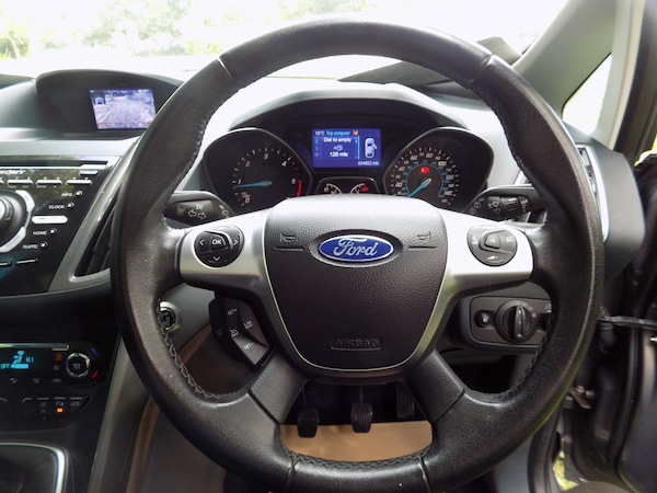 Used Ford Grand C-Max 2014 for sale - 75497386: Photo 17