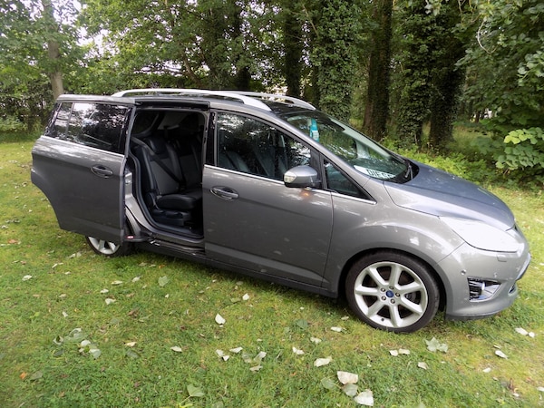 Used Ford Grand C-Max 2014 for sale - 75497386: Photo 21