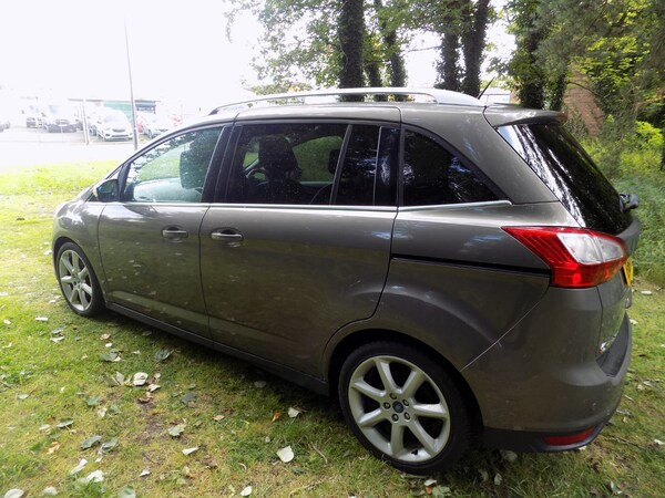 Used Ford Grand C-Max 2014 for sale - 75497386: Photo 7