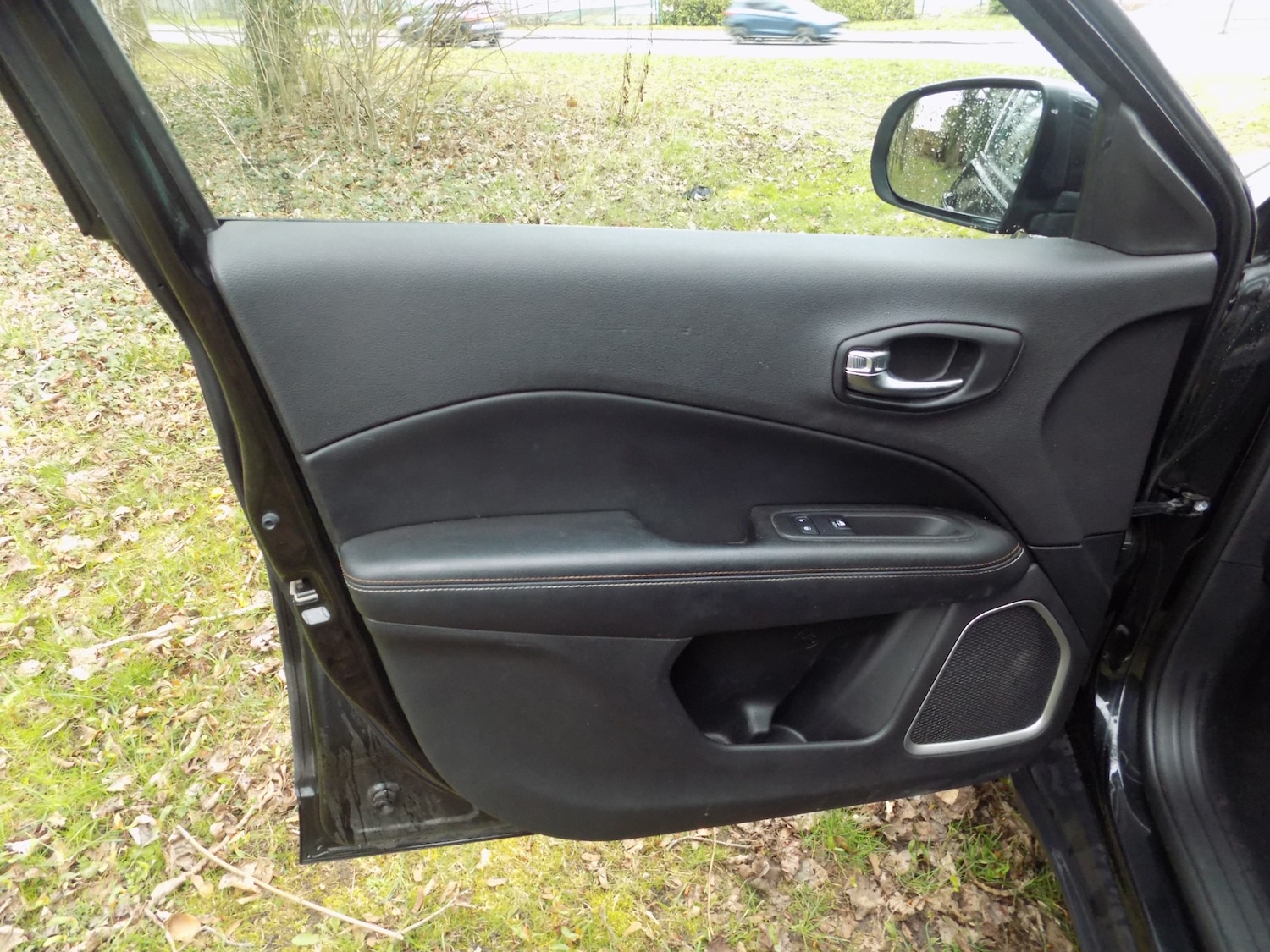 Used Jeep Compass 2018 for sale - 77996990: Photo 24