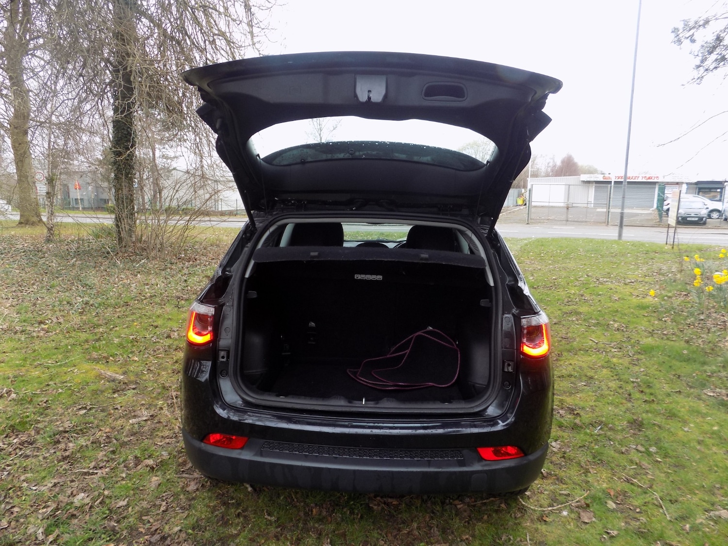 Used Jeep Compass 2018 for sale - 77996990: Photo 28