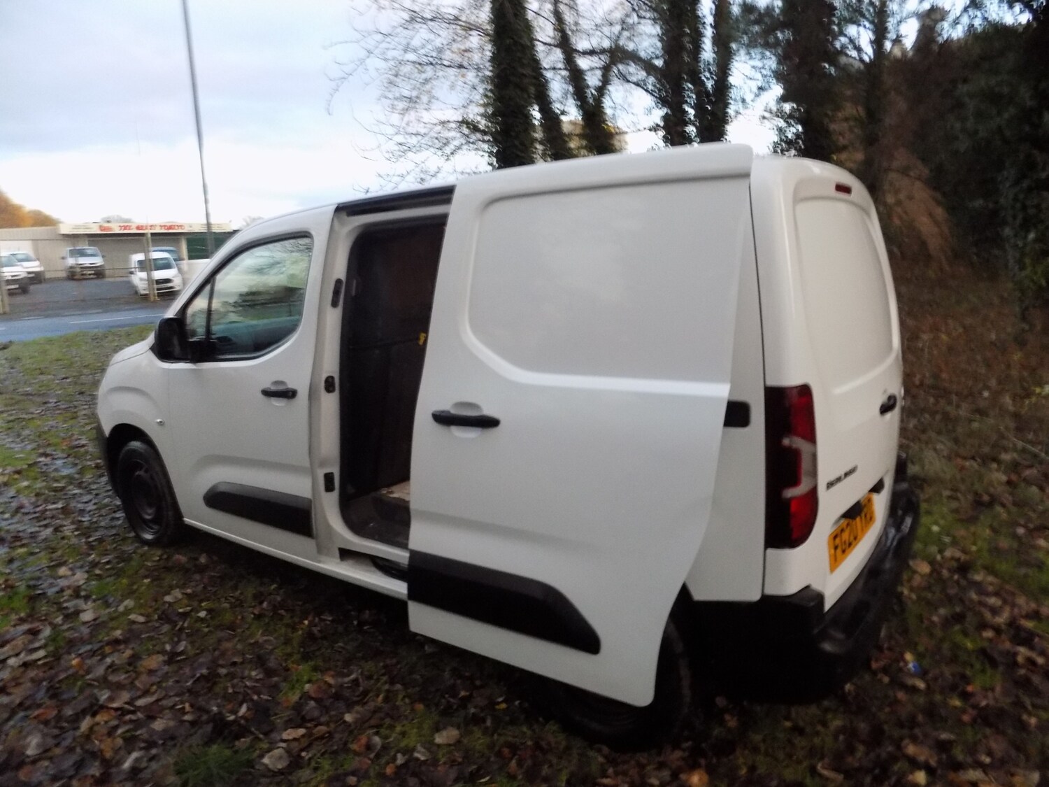 Used Citroen Berlingo 2020 for sale - 76791313: Photo 11