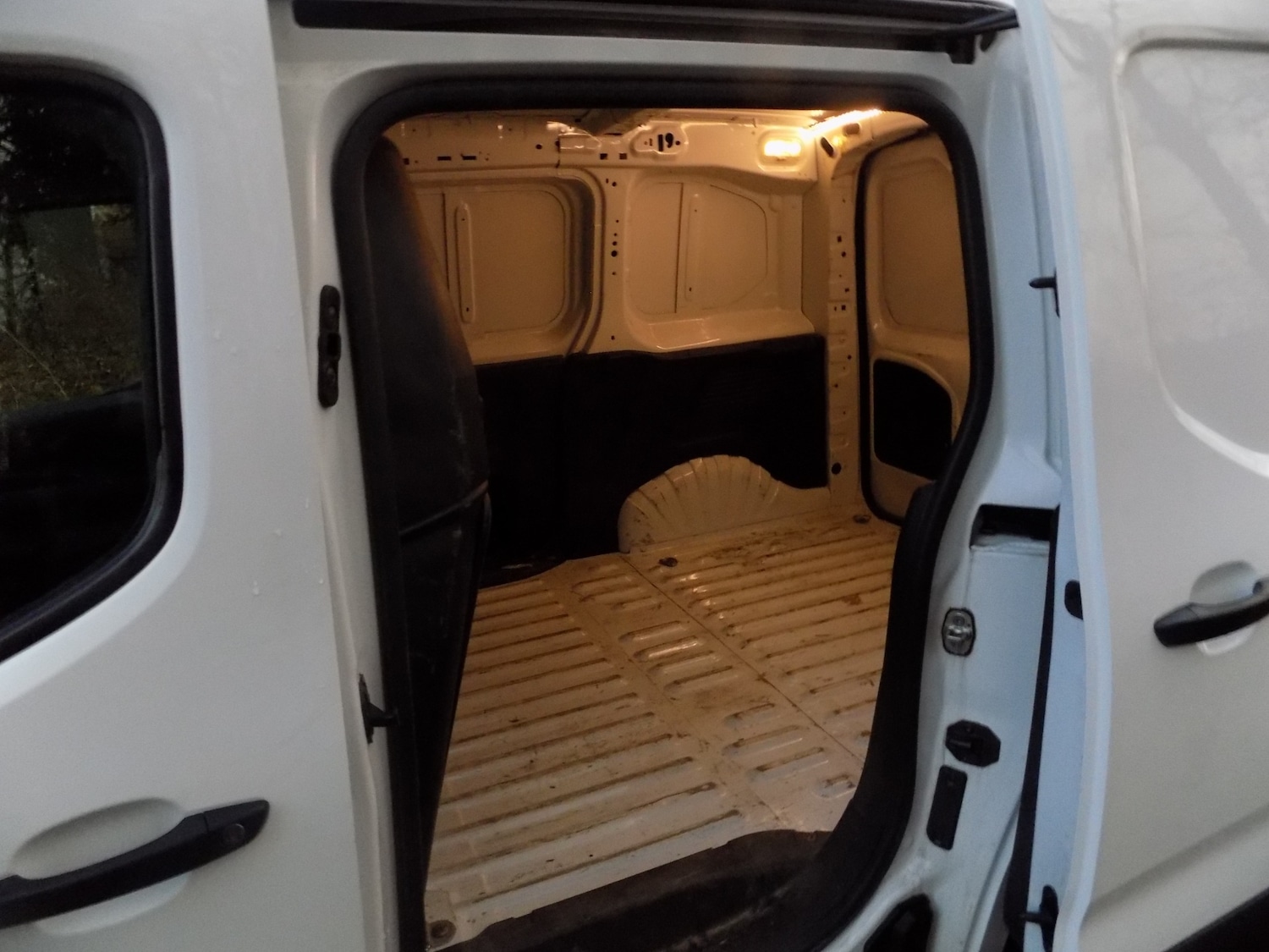 Used Citroen Berlingo 2020 for sale - 76791313: Photo 9