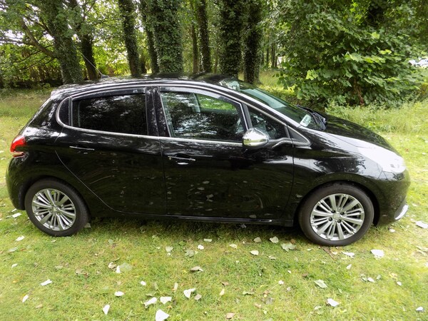 Used Peugeot 208 2015 for sale - 75501153: Photo 12