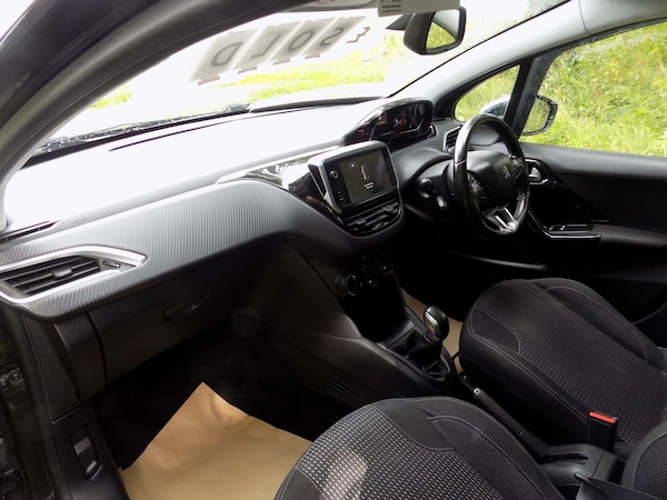 Used Peugeot 208 2015 for sale - 75501153: Photo 21