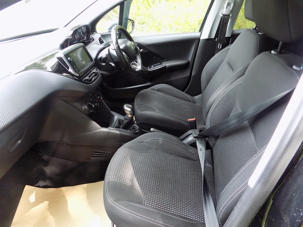 Used Peugeot 208 2015 for sale - 75501153: Photo 22