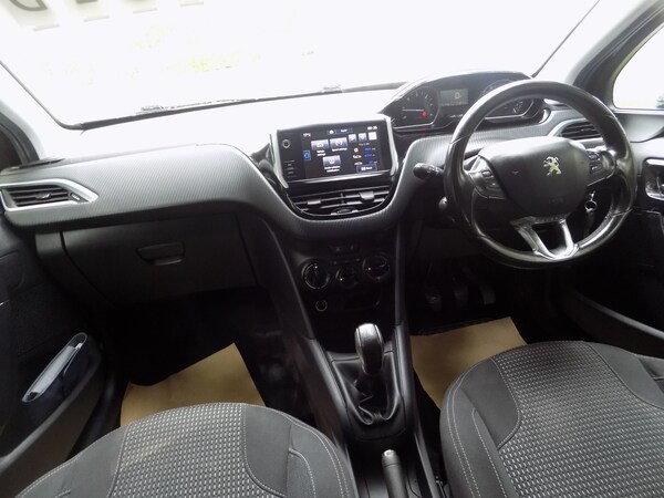 Used Peugeot 208 2015 for sale - 75501153: Photo 26