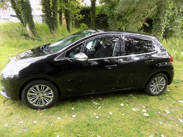 Used Peugeot 208 2015 for sale - 75501153: Photo 5