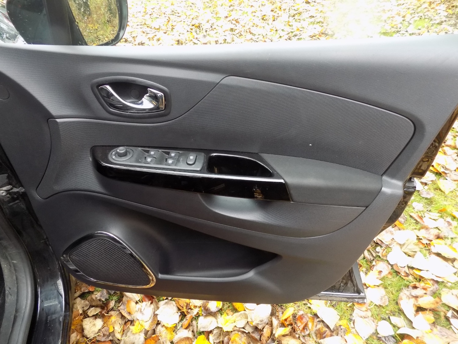 Used Renault Captur 2016 for sale - 76402372: Photo 17