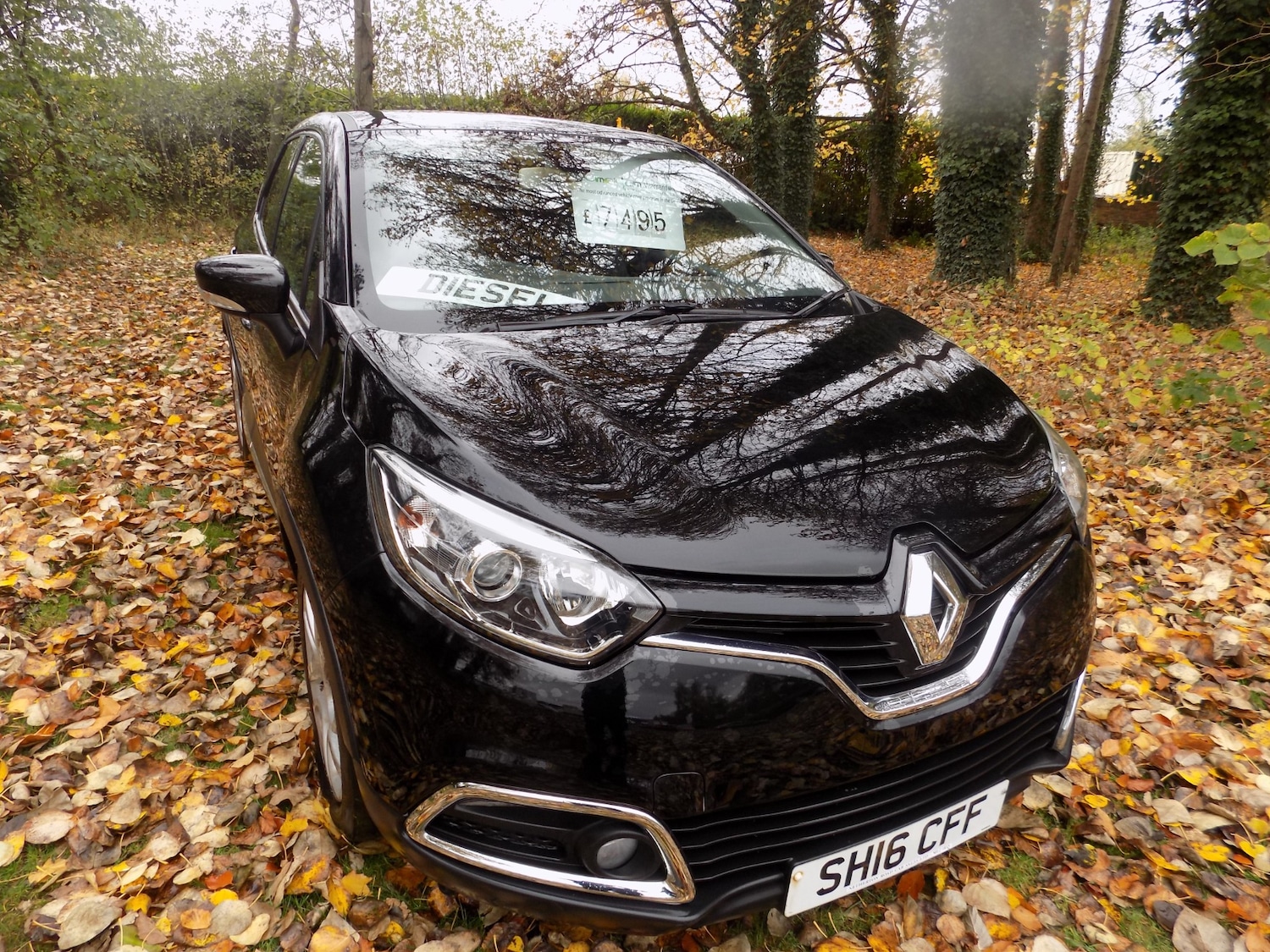 Used Renault Captur 2016 for sale - 76402372: Photo 2