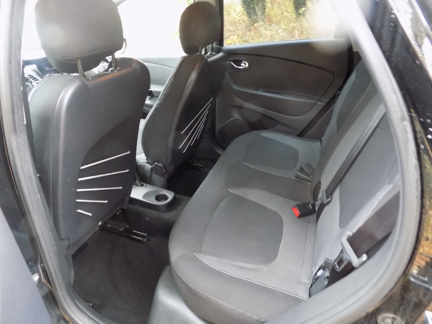 Used Renault Captur 2016 for sale - 76402372: Photo 23