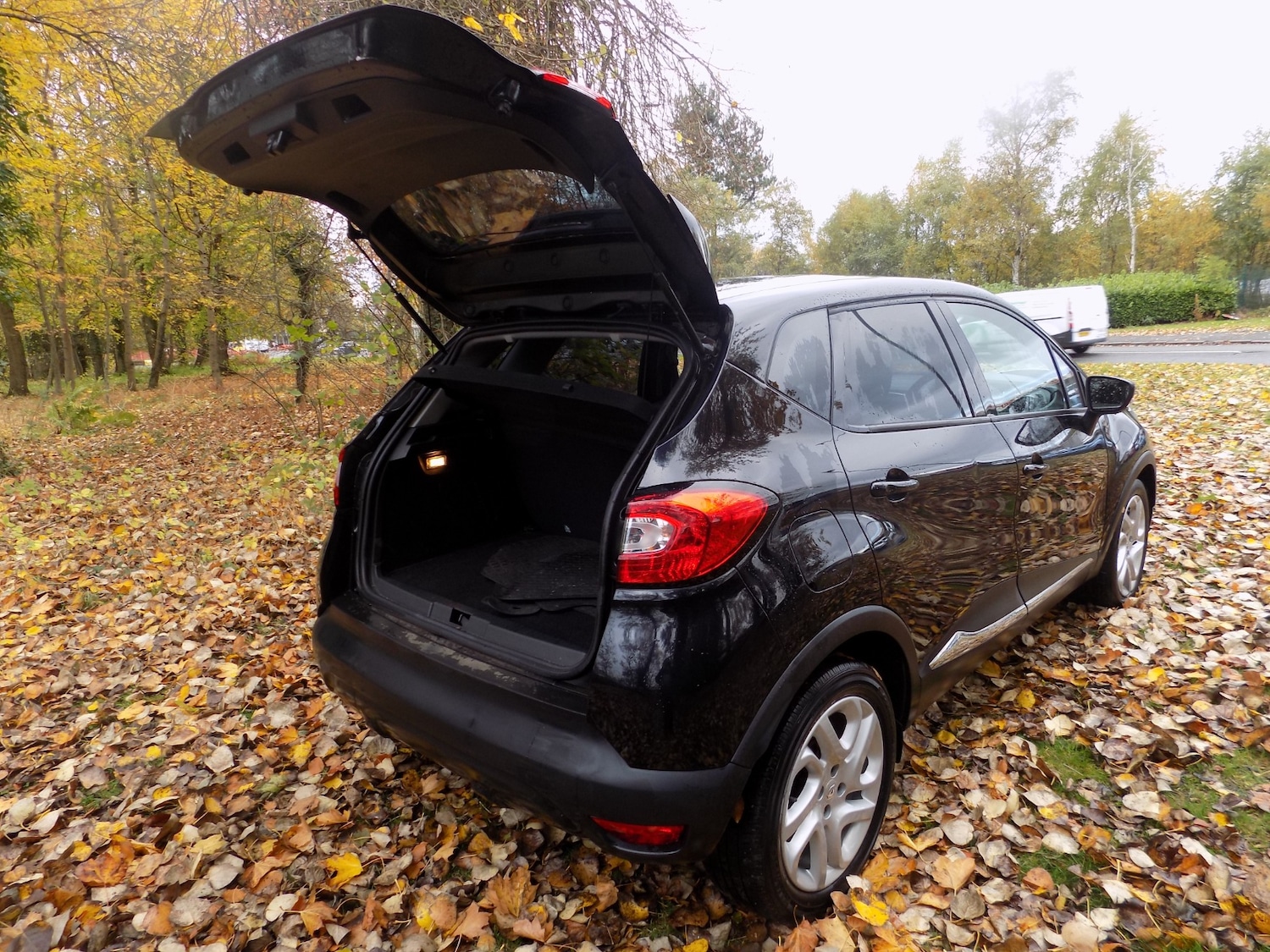 Used Renault Captur 2016 for sale - 76402372: Photo 28