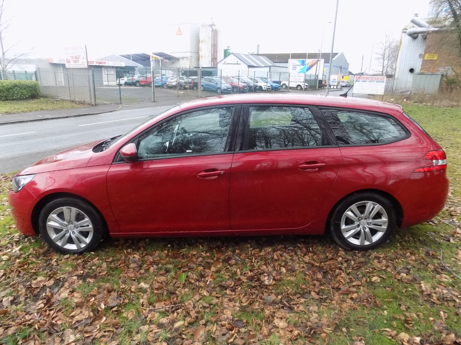 Used Peugeot 308 2015 for sale - 77650310: Photo 7