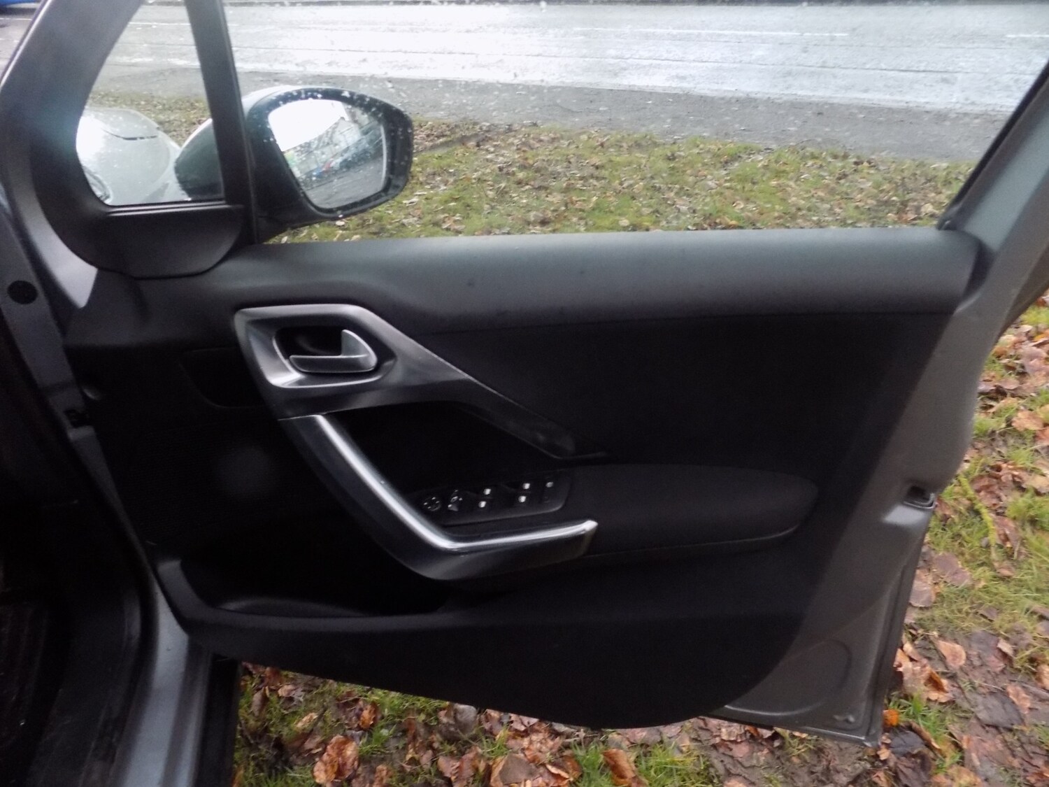 Used Peugeot 2008 2019 for sale - 77873634: Photo 17