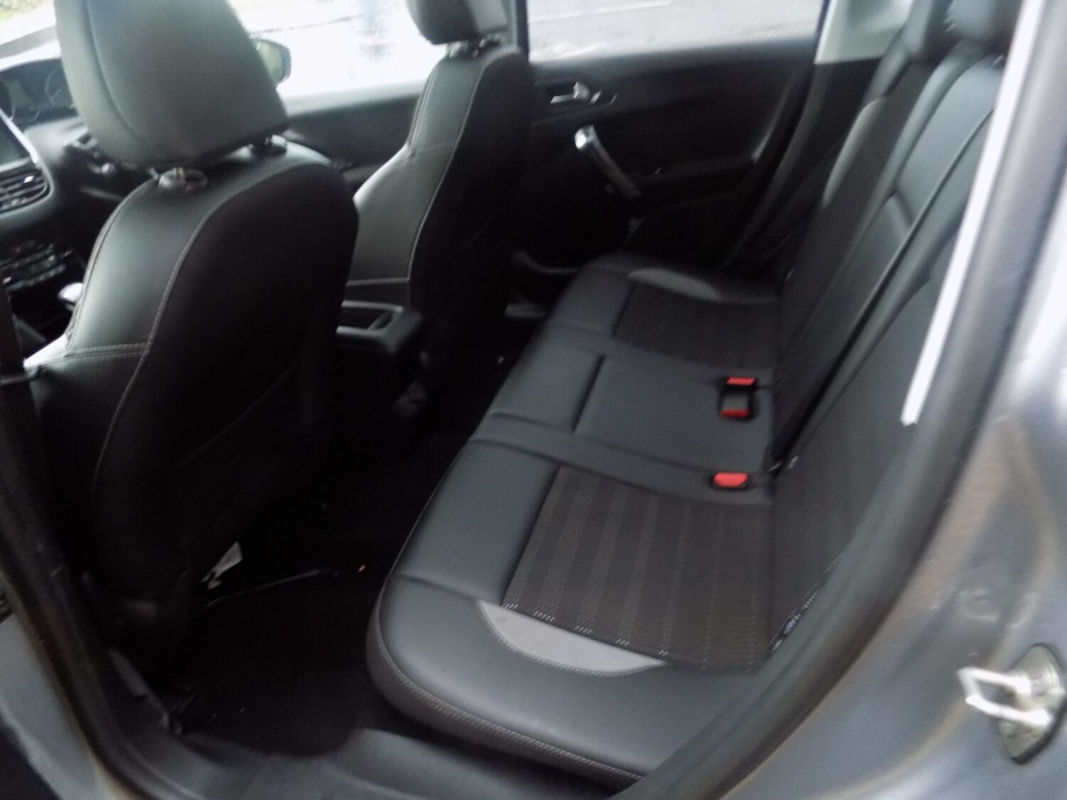 Used Peugeot 2008 2019 for sale - 77873634: Photo 25