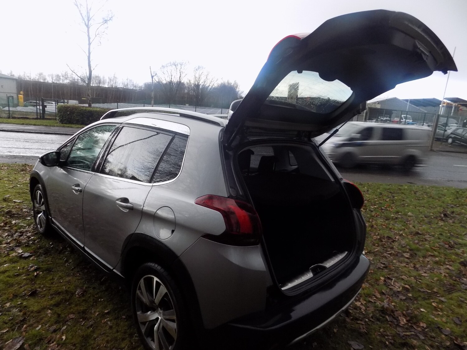 Used Peugeot 2008 2019 for sale - 77873634: Photo 30